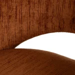 silla-tapizada-respaldo-curvo-XvDQkIkK-0.webp